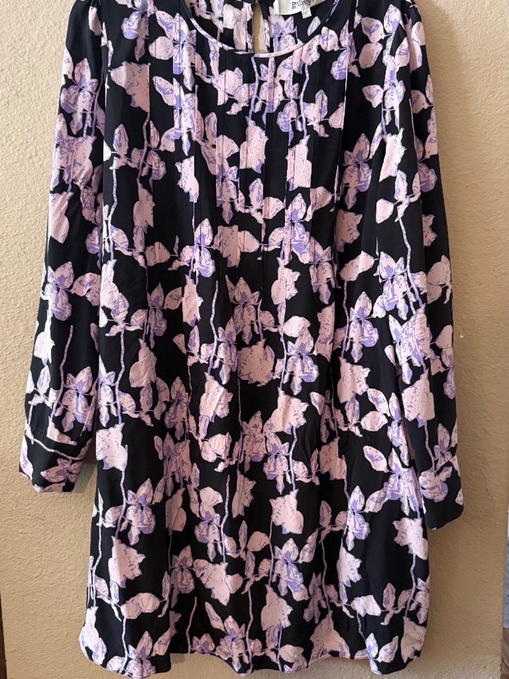 Diane Von Furstenberg Long Sleeve Purple Floral Short dress